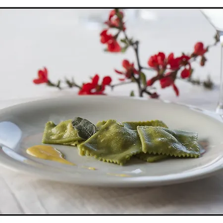 La Torricella Farm stay *